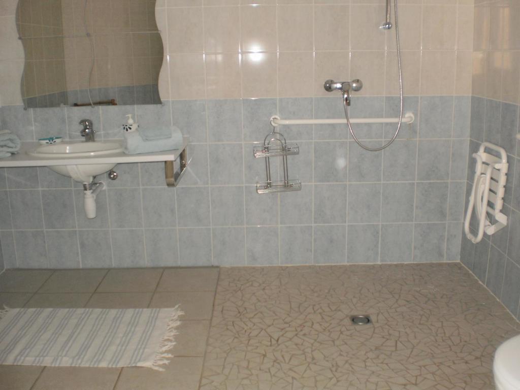 Chambres D'Hotes Du Lac Anzy-le-Duc Exterior foto